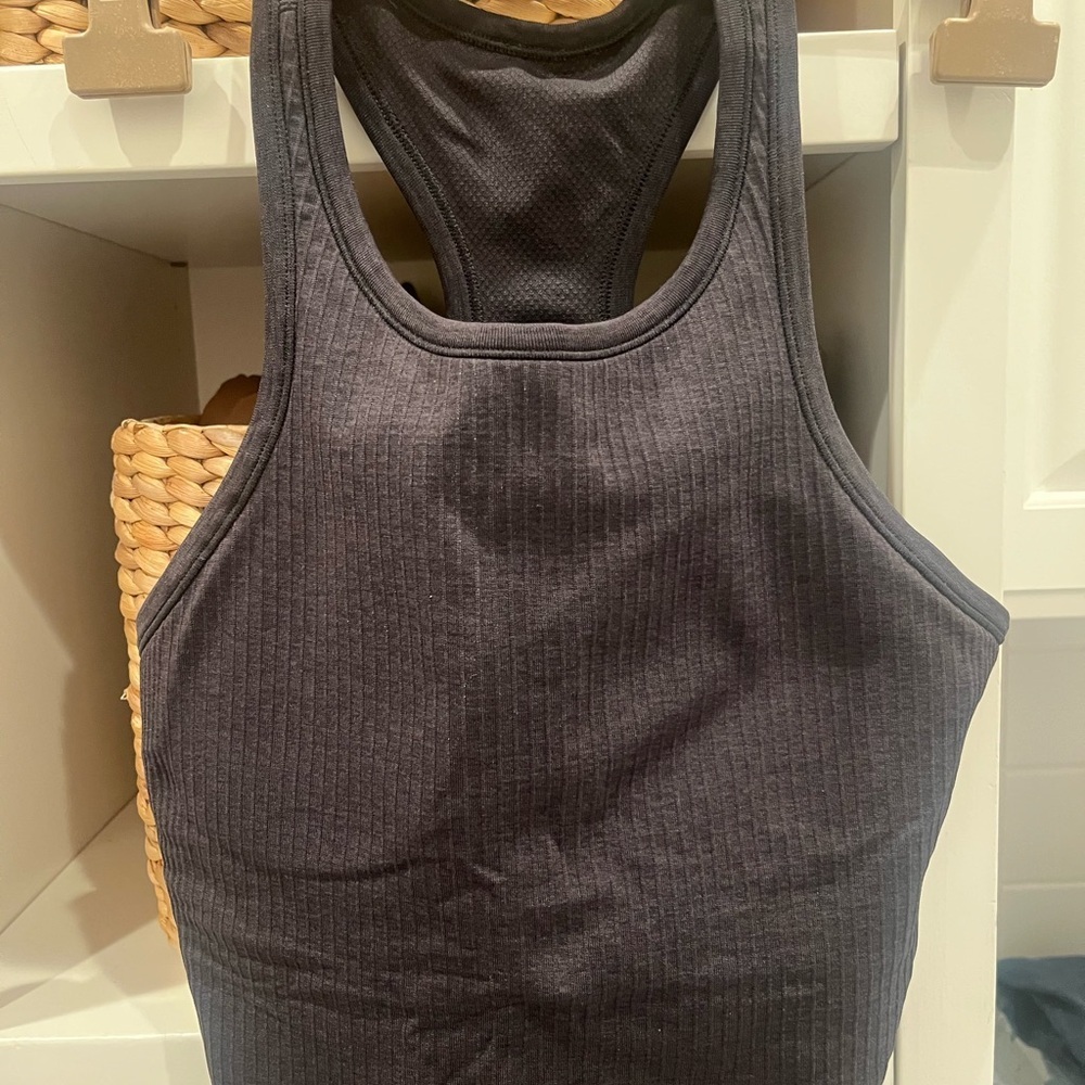 🍋 LULÚLEMON Women's Black Ribbed Tank top